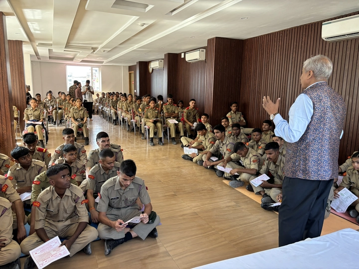 Vaidyaratnam Dr. Rakesh Agarwal &mdash; photograph 19